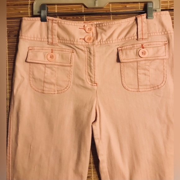 I N C International Concepts Pink Denim Capris Size 10 - Picture 2 of 6